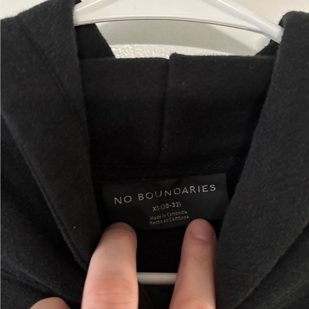 No Boundaries Classic Black Hoodie - Picture 2 of 4